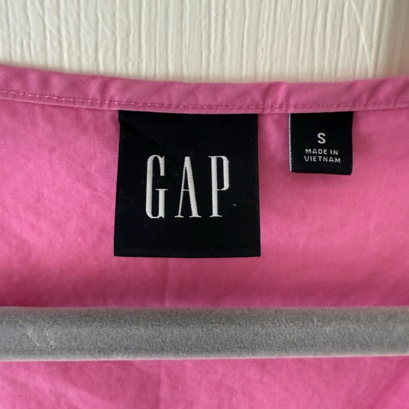 GAP V-Neck Button-Front Dress - Picture 3 of 4